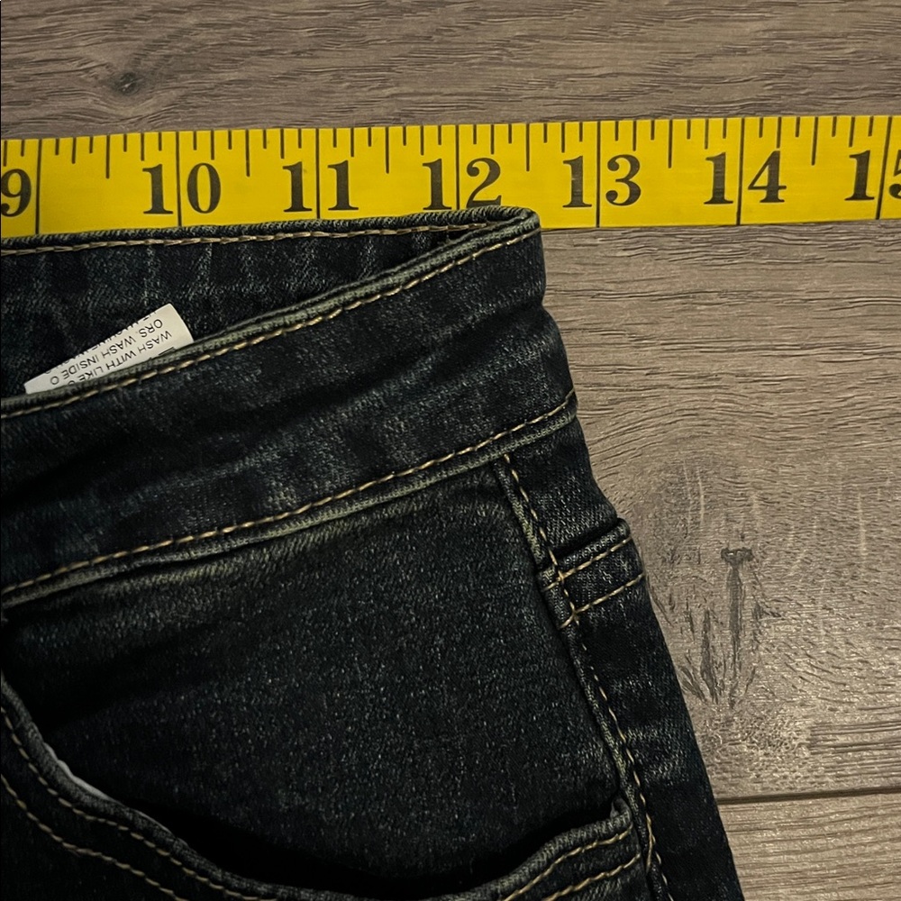SHEIN Dark Wash Flare Jeans - Picture 6 of 6